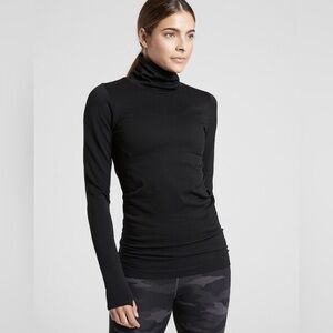 Athleta Ribbed Flurry Blizzard Turtleneck Size Large